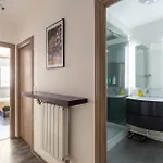 Bright & Contemporary 2bd Paris